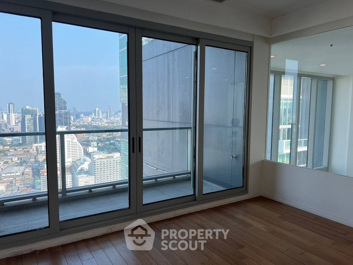 picture 3-BR Condo at The River Condominium near BTS Saphan Taksin (ID 2184976) - 5/5