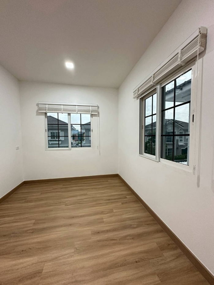 รูป ให้เช่า ✨🏡 บ้านเดี่ยวรีโนเวทใหม่ “เพรสทีจ ฟิวเจอร์–รังสิต” 🌿 บ้านสวยดีไซน์โมเดิร์น บรรยากาศอบอุ่นเป็นส่วนตัว - รูปที่ 13/17