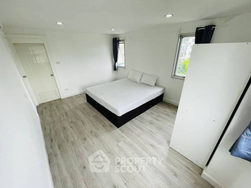 รูป คอนโด 2-ห้องนอน ที่ วอเตอร์ฟอร์ด พาร์ค พระราม 4 ใกล้ BTS พระโขนง (ID 1577397) - รูปที่ 4/15