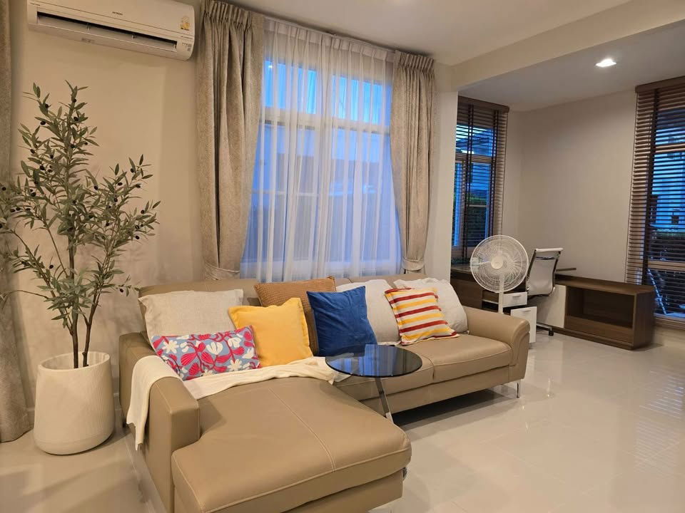 picture Detached house Mantana 2 Bangna Km.7 fully furnishes for rent ( SPSEVE1428 ) - 8/15