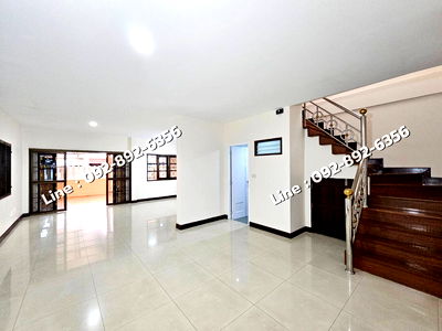 ทาวน์โฮม ถนนสุวินทวงศ์ : ขาย: ทาวน์เฮาส์ 2 ชั้น 28 ตรว. หมู่บ้านพนาสนธิ์วิลล่า 2 รีโนเวทใหม่เอี่ยม นิมิตใหม่ 1 มีนบุรี