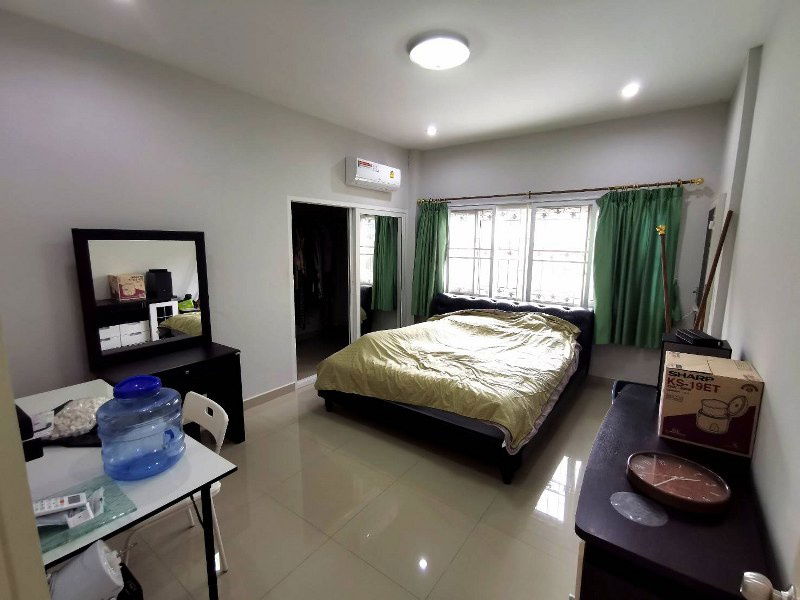 รูป ขายบ้านเดี่ยว 2ชั้น บางใหญ่ นนทบุรี มบ.ทวีโชติ4 หน้าบ้านไม่ชนใคร แปลงมุม 4ห้องนอน 3ห้องน้ำ 2ห้องครัว 2ที่จอดรถ ใกล้Central Westgate ตลาดบางใหญ่ - รูปที่ 10/18