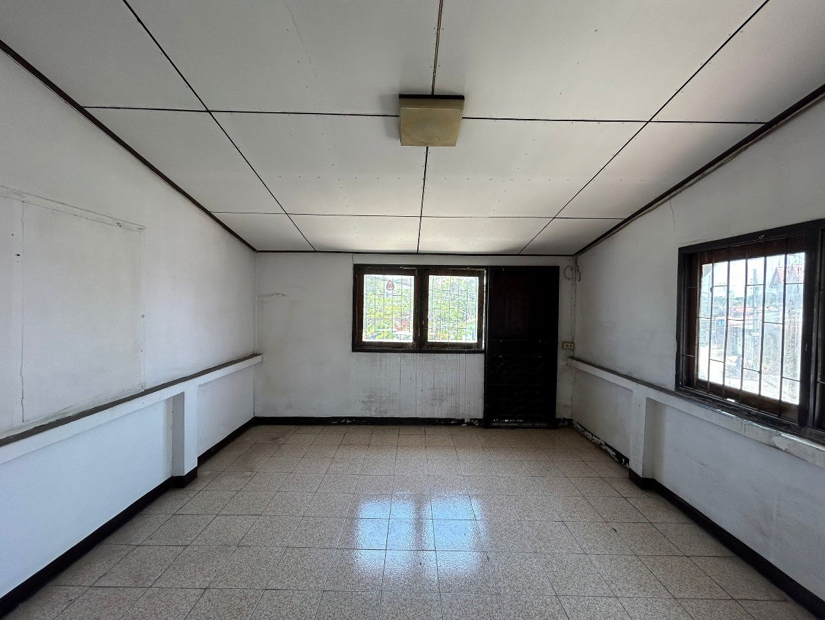 รูป AO 0505 : หมู่บ้านวโรชา 7 ซอย 8 - รูปที่ 20/25