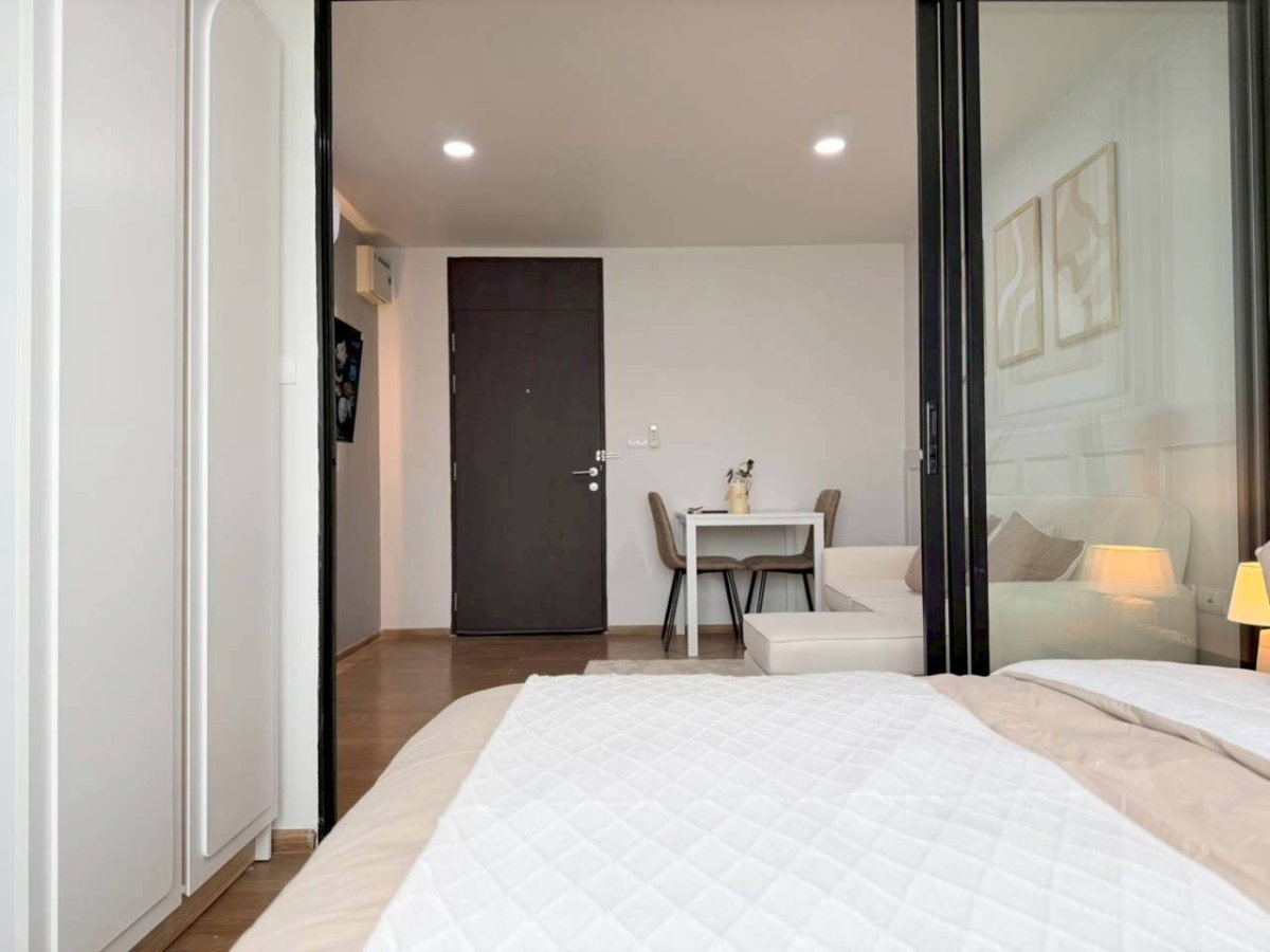 Centrio Condominium For Sell WR-03957 - image 5