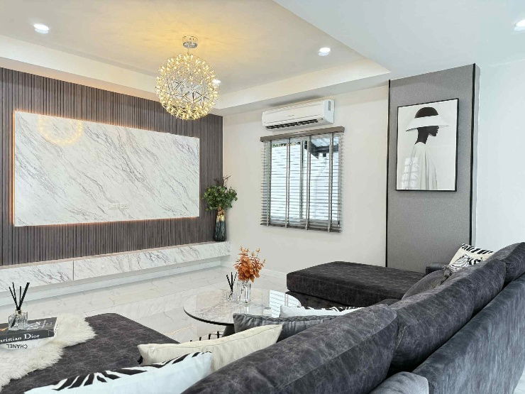 picture House with private swimming pool, Khao Noi, Pattaya - 16/17