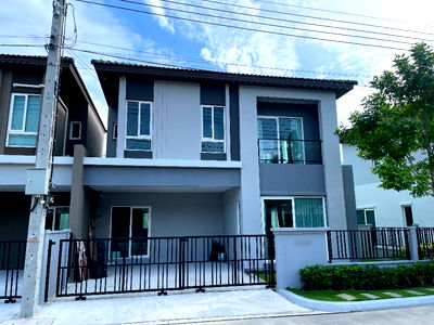 บ้านเดี่ยวให้เช่า : Single house for rent at Grande Pleno Mega Bangna (SPSAD3584)