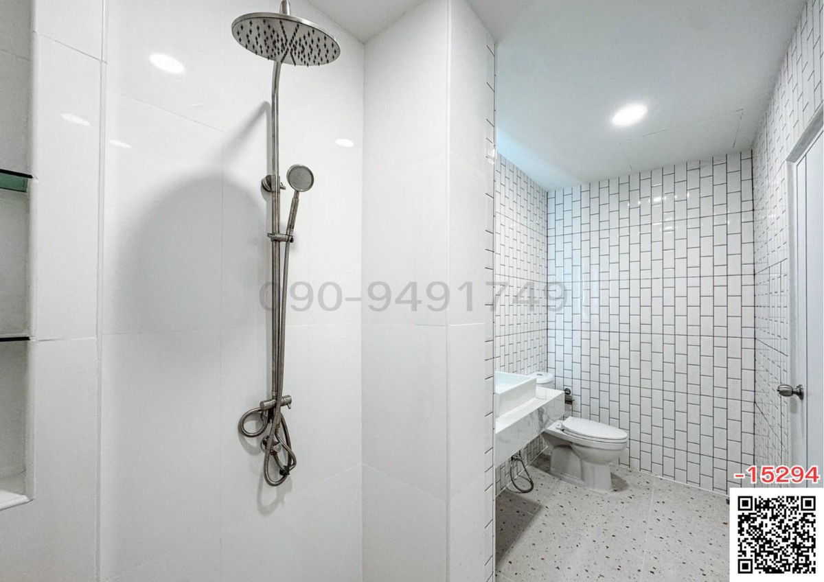 picture Townhome for sale, 84 Mansion, near MRT Lat Phrao 71, only 900 meters. - 15/16
