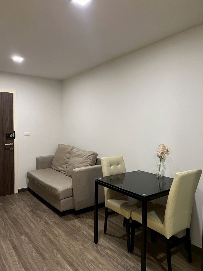 รูป ให้เช่าคอนโด The collect Ratchada 32 พร้อมเข้าอยู่สนใจติดต่อ Line @goodmanpro หรือ โทร 0999029192 - รูปที่ 4/7