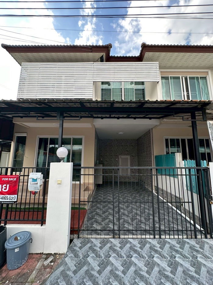 รูป ขายด่วน! ทาวน์โฮมหลังใหญ่สุดในโครงการ Dream Ville สวนผัก 32 – บ้านหัวมุม พื้นที่เยอะสุด 34.7 ตร.วา พร้อมอยู่! - รูปที่ 1/18