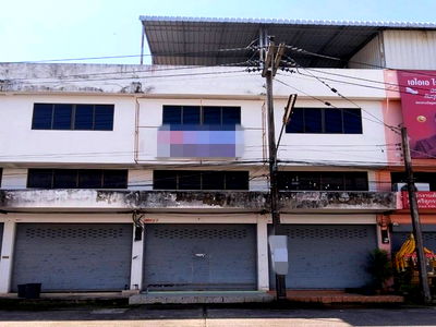 Shophouses for sale Lak Si Circle : FOR SALE  COMMERCIAL BUILDING PROPERTY  1500000 BAHT.