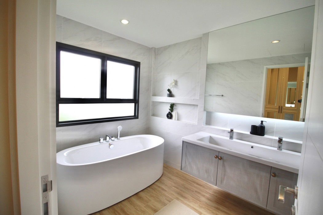 รูป ขาย-ให้ เช่า บ้านเดี่ยว เศรษฐสิริ บางนา กม.10 Setthasiri Bangna KM.10 377 ตรม 102 ตรว 5 ห้องนอน 6 ห้องน้ำ 3 ที่จอดรถ แปลงมุม ใกล้เมกะบางนา - รูปที่ 9/12