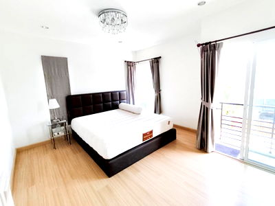 ทาวน์โฮม วิทยาลัยเทคนิคปทุมธานี : 🏠 ขายบ้าน : Delight The Loft Mueang Ek - Rangsit (ดีไลท์ เดอลอฟท์ เมืองเอก-รังสิต)   รหัสทรัพย์ | 📌 LNP-H649 