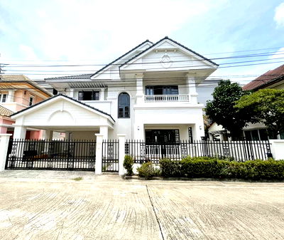 Houses for rent : House for rent Baan Krongthong Phatthanakan 32