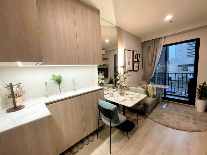 New Rent 1  Studio 1baht 27 sqm Nue District Rama 9 :  city view can nego a bit