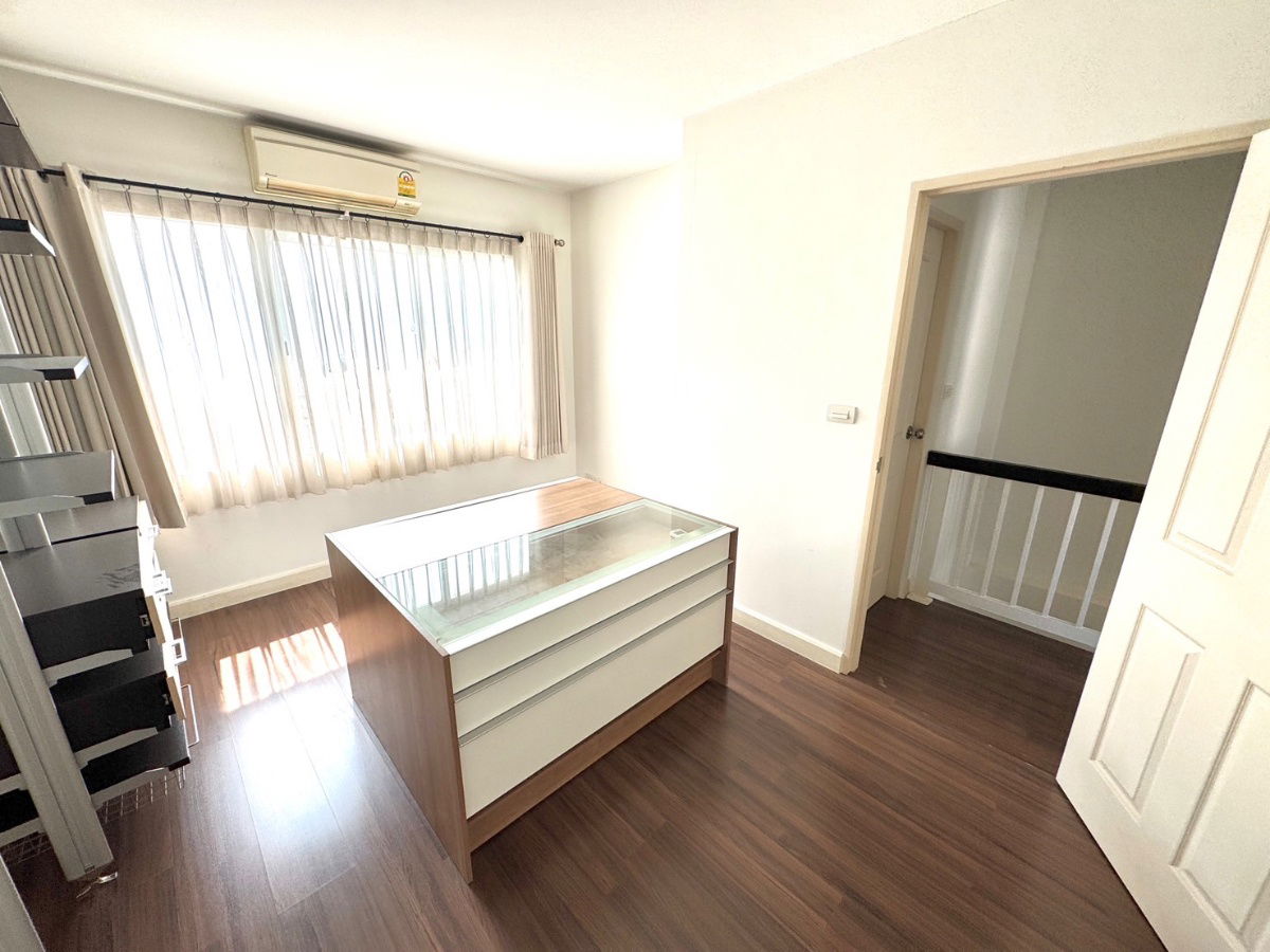 picture Sale Townplus X Lat Phrao 21 sq m. 3 floors 3 bedrooms 3 bathrooms 5.9 million baht - 12/15