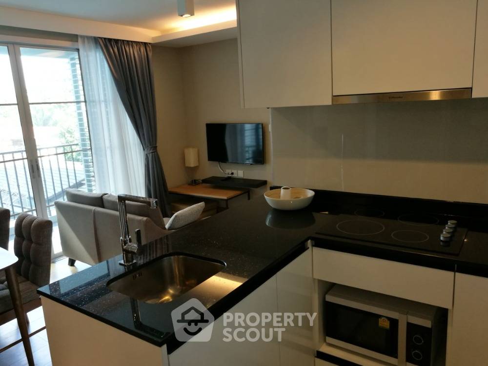 picture 2-BR Condo at Maestro 39 Sukhumvit 39 near BTS Phrom Phong (ID 2141061) - 7/25