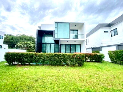 Houses for sale Chiang Mai : Luxury pool villa for sale in Wang Tan Village, usable area 284 sq m, 4 bedrooms, mountain view