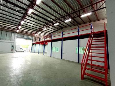 Factory for rent Bangkok Suvarnabhumi University : Warehouse for Rent  Along Motorway Road Lat Krabang close to airport  (SPSEVE1427)