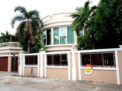 เช่าบ้านเดี่ยว บางละมุง ชลบุรี : ✨ บ้านเดี่ยวสุดหรู หมู่บ้านยุโรเปี้ยน โฮมเพลส – ซอยทุ่งกลมตาลหมัน (สุขุมวิท 89) 6 ห้องนอน 6 ห้องน้ำ (รวมแม่บ้าน) บ้านขนาดใหญ่ สไตล์ยุโรปคลาสสิก