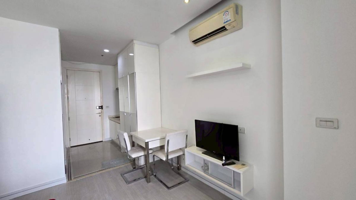 รูป ให้เช่า Studio ชั้น 23 วิวสวย ที่ TC Green Rama 9 พระราม 9 – ครบเฟอร์ 11,000 บาท/เดือน - รูปที่ 4/14