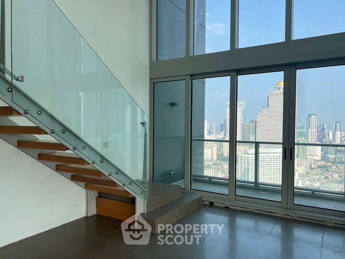 picture 3-BR Condo at The River Condominium near BTS Saphan Taksin (ID 2184976) - 2/5