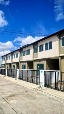 ทาวน์โฮม ระยอง : 🚩🚩ทาวน์เฮ้าส์ 2ชั้น    3 นอน 2 น้ำ จอดรถ 1คัน  🔥🔥ราคา 1.09 ล้านบาท ราคาดีมากกก