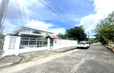 บ้านเดี่ยว เขตลาดพร้าว : ขาย บ้านเดี่ยว 2 ชั้น หมู่บ้านเสนานิเวศน์ 1 ขนาด 70 ตรว 80 ตรม ใกล้ถนนประเสริฐมนูกิจ18 และ BTS เสนานิค