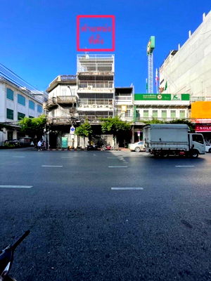 เช่าอาคารพาณิชย์ ม.ธรรมศาสตร์ : ‼️ 𝐅𝐎𝐑 𝐑𝐄𝐍𝐓 อาคารพาณิชย์ 5 ชั้น 2 คูหา ติดถนนใหญ่ เยาวราช 23 💸 ค่าเช่า 280,000 บาท/เดือน 🔒 รหัสทรัพย์ #HOME1125083 ☎️ แอดไลน์ @36condo