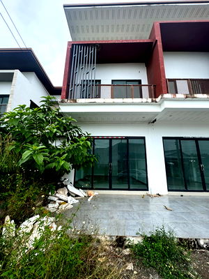 ขายทาวน์โฮม : JK2 6483731 : โมเดิร์นแกรนด์ 9