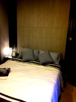 คอนโดให้เช่า : ปล่อยเช่าคอนโด เอ็ม ทองหล่อ 10 เลี้ยงสัตว์ได้ ใกล้ BTS เอกมัย ห้องสวย เฟอร์นิเจอร์ครบ พร้อมเข้าอยู่