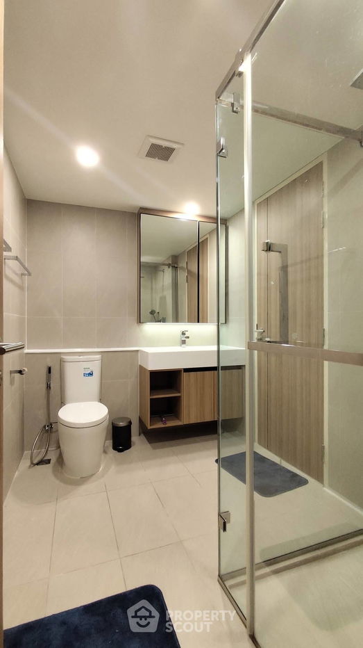 รูป คอนโด 2-ห้องนอน ที่ ณ วรา เรสซิเดนส์ ใกล้ BTS ชิดลม (ID 2422714) - รูปที่ 11/12