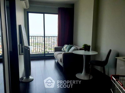 Condos for sale : 1-BR Condo at C Ekkamai near ARL Ramkhamhaeng (ID 646699)