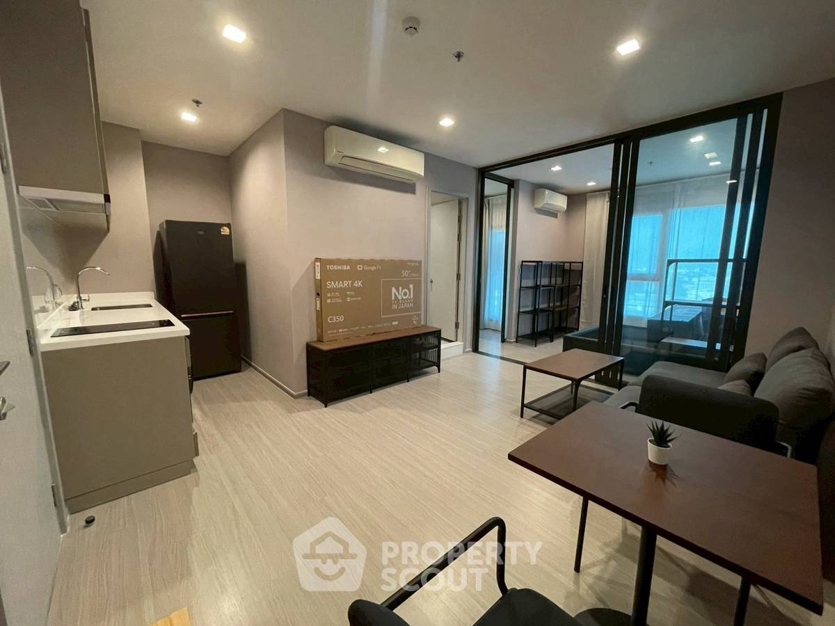 picture 1-BR Condo at Life Sukhumvit 62 near BTS Bang Chak (ID 2322253) - 3/16