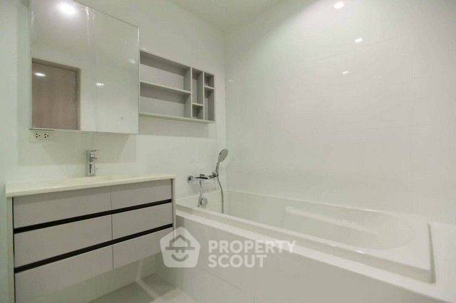 รูป คอนโด 1-ห้องนอน ที่ เอช คิว ทองหล่อ ใกล้ BTS ทองหล่อ (ID 1530785) - รูปที่ 8/12