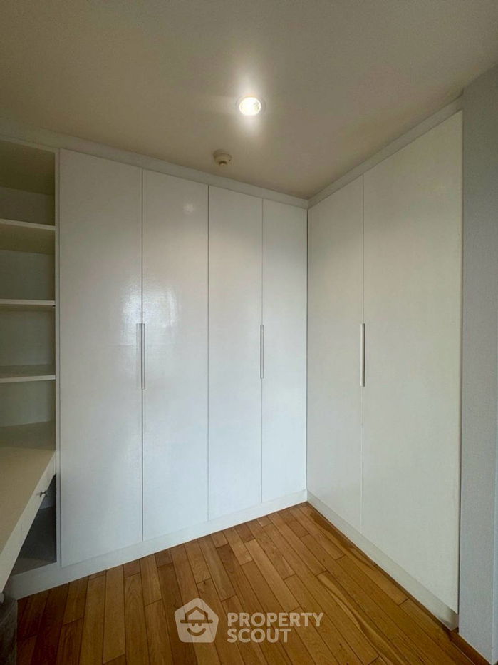 picture 2-BR Condo at The Emporio Place near BTS Phrom Phong (ID 2427589) - 15/19