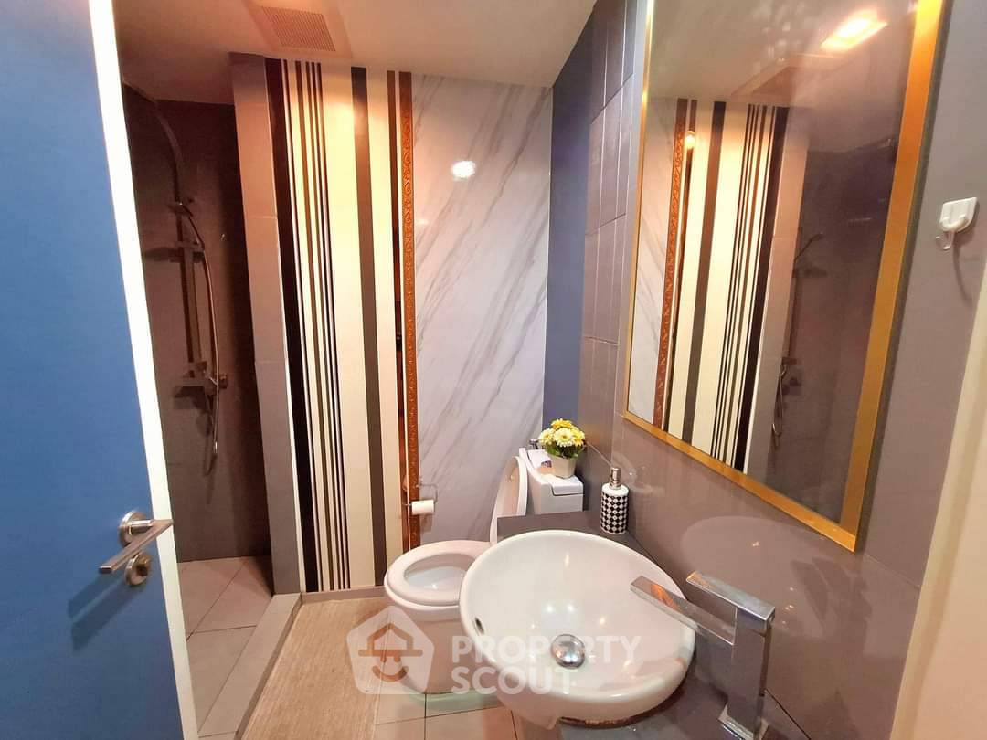 picture 1-BR Condo at Unixx South Pattaya close to Phratamnak (ID 2056135) - 8/14