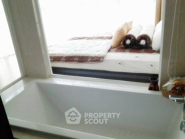 picture 1-BR Condo at Sky Walk Residences near BTS Phra Khanong (ID 510227) - 13/13