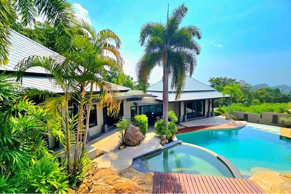 รูป [920121018-311] วิลล่าสระว่ายน้ำ 3 ห้องนอนพร้อมสวนขนาดใหญ่และวิวทะเล ใกล้ ร.ร.นานาชาติ - รูปที่ 66/80