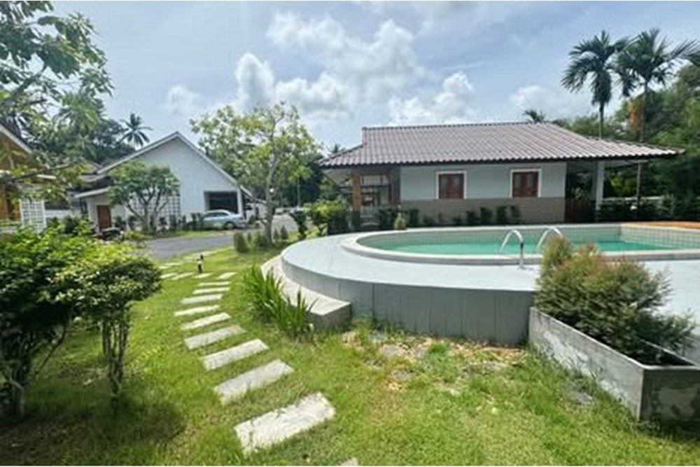 รูป [920121052-82] For Rent House share pool Maenam - รูปที่ 1/35