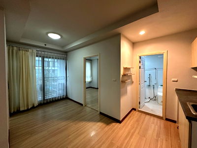 Condos for rent Central Rama 2 : Condo for rent: J Condo (Sathorn-Kanlapaphruek) 47 sq m, 5th floor, Building B