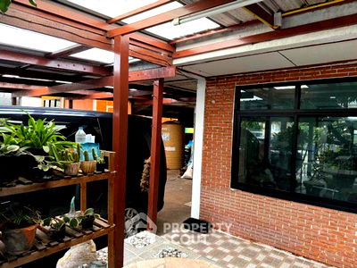 บ้านเดี่ยว คริสตัล ดีไซน์ เซ็นเตอร์ : บ้าน 6-ห้องนอน ใน นวมินทร์ (ID 2426850)