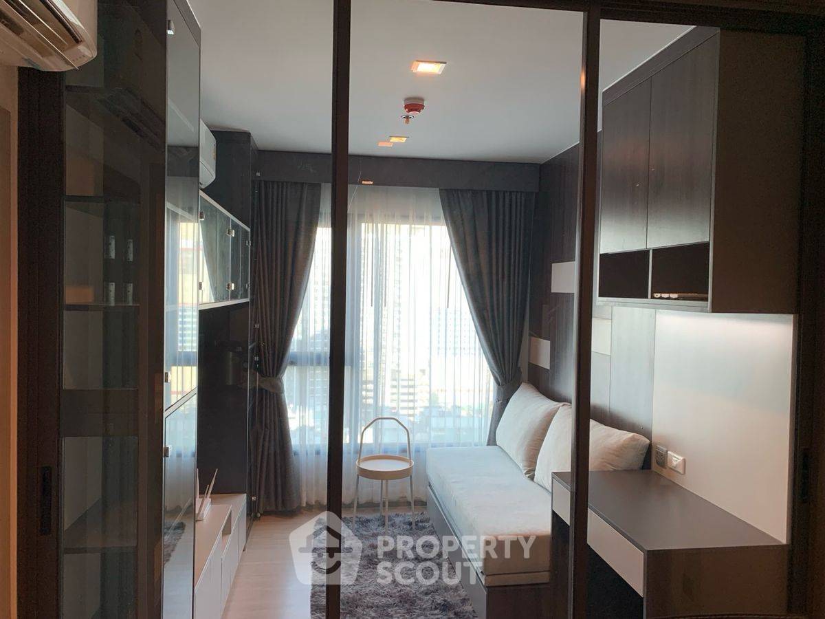 รูป คอนโด 1-ห้องนอน ที่ ไลฟ์ อโศก - พระราม 9 ใกล้ MRT พระราม 9 (ID 2328282) - รูปที่ 10/20