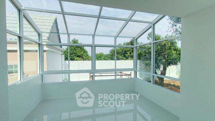 picture 3-BR House in Saen Saep (ID 2426321) - 13/15