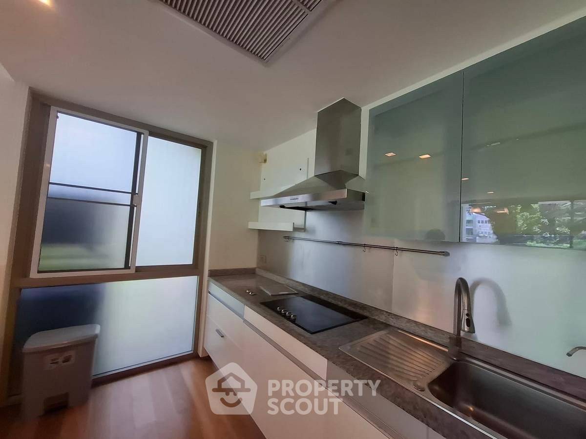 picture 2-BR Condo at Ficus Lane Condominium near BTS Phra Khanong (ID 1828488) - 8/16