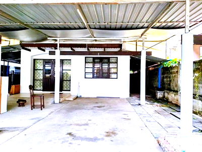 เช่าบ้านเดี่ยว เอสพลานาด งามวงศ์วาน-แคราย : ถ.สามัคคี ประชาชื่น MRT เมืองทองธานี 1.8 กม. ติดทางด่วน ศรีรัช คฤหาสน์ ให้เช่าบ้านเดี่ยว 2 ชั้น 60ตร.วา. 240 ตร.ม. 3 นอน 2 น้ำ