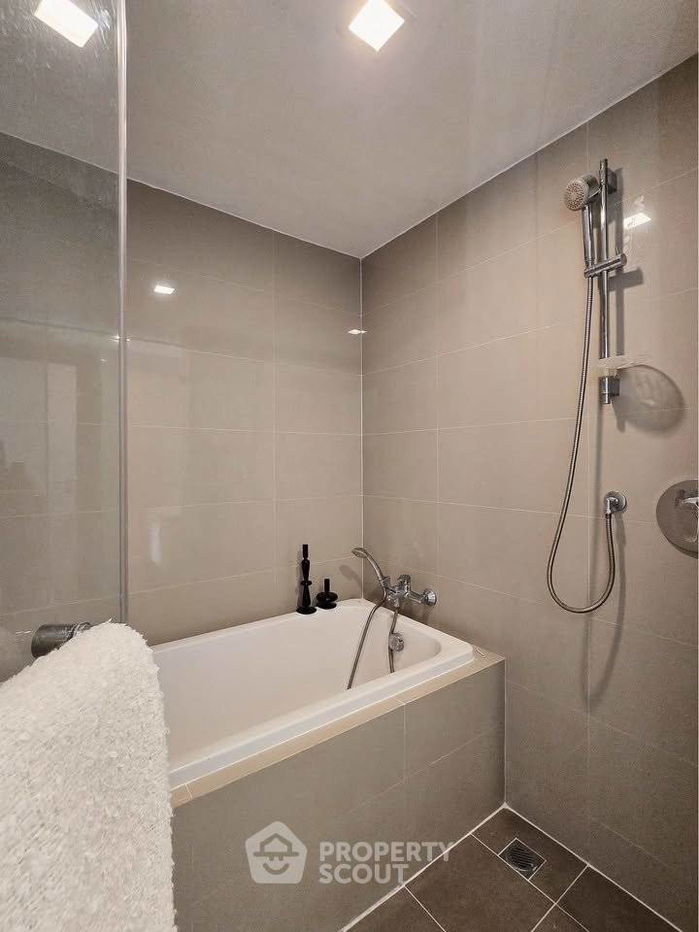 รูป คอนโด 1-ห้องนอน ที่ มาเอสโตร 39 สุขุมวิท 39 ใกล้ BTS พร้อมพงษ์ (ID 2417560) - รูปที่ 9/11