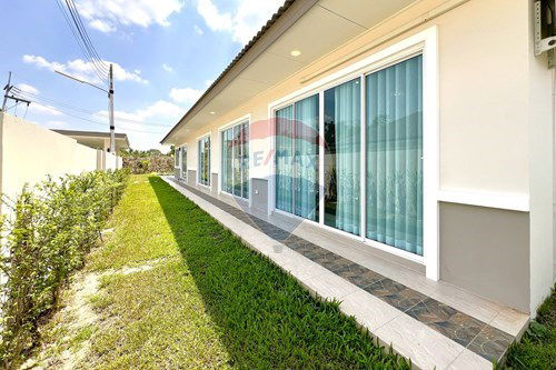 รูป [920471006-145] Single-storey fully furnished home with a private pool for sale - รูปที่ 35/41