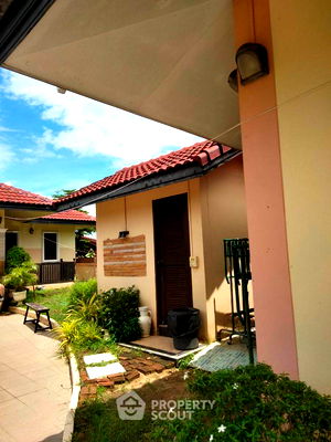 Houses for sale Chiang Mai : 4-BR House in Choeng Doi (ID 2426336)