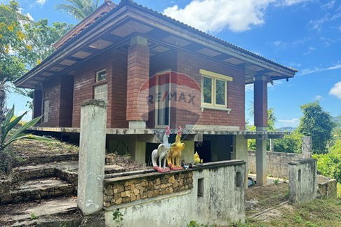 [920121052-59] Old house Seaview for sale at Angthong