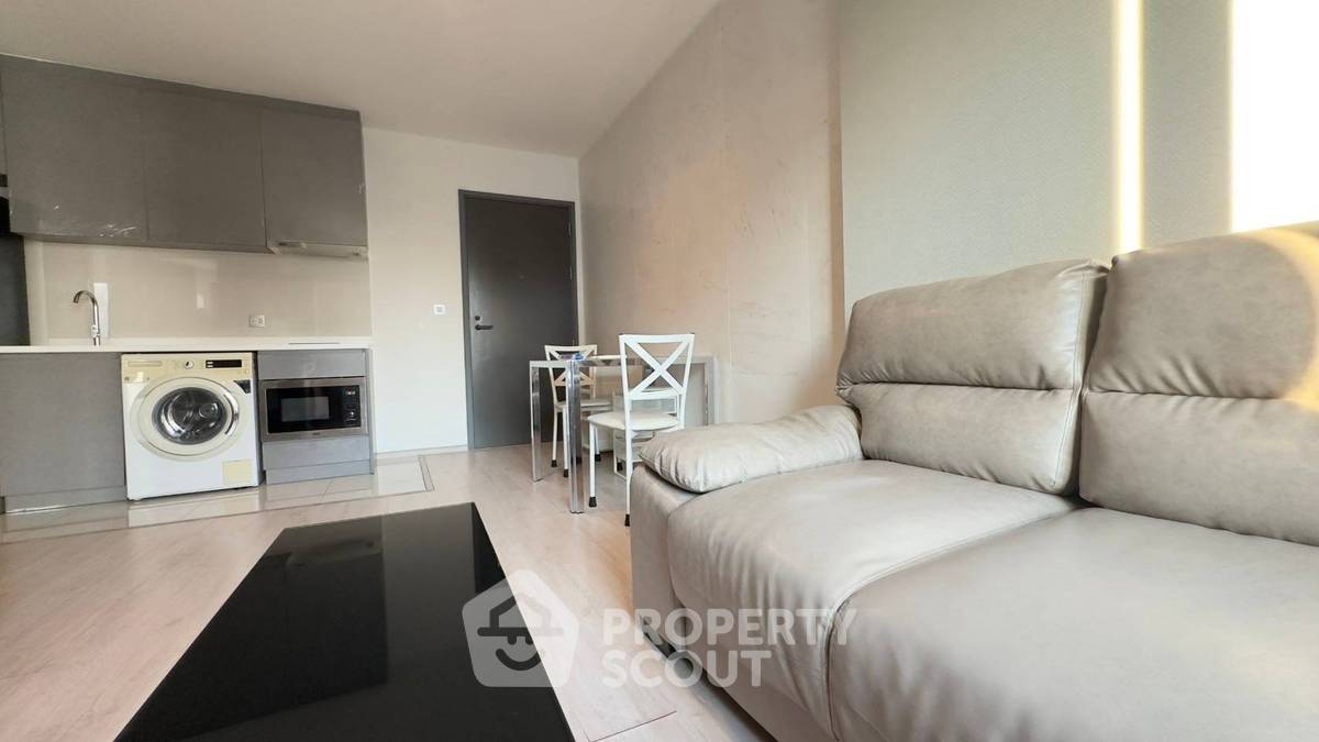 picture 2-BR Condo at Rhythm Rangnam near BTS Victory Monument (ID 2070318) - 3/8